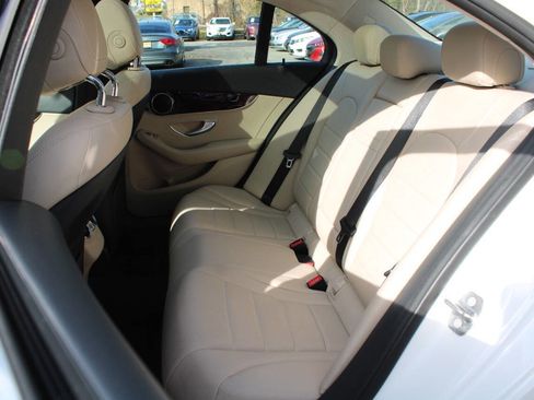 Used 2016 Mercedes-Benz C 300 4MATIC Sedan image 27