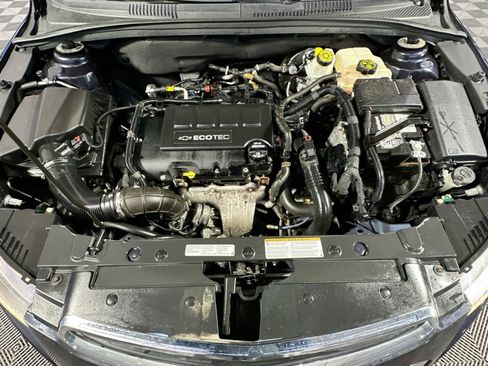 Used 2015 Chevrolet Cruze LTZ w/ Sun, Sound and Sport Package image 33