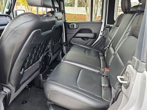 Used 2021 Jeep Wrangler Unlimited Rubicon 4xe w/ Cold Weather Group image 18