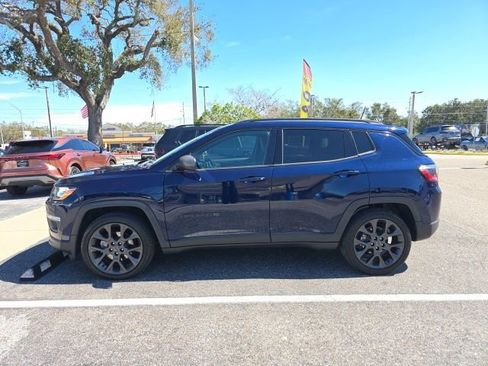 Used 2021 Jeep Compass Latitude image 4