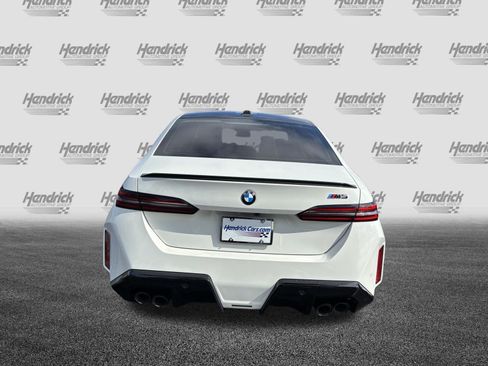 Used 2026 BMW M5 AWD/4WD image 9