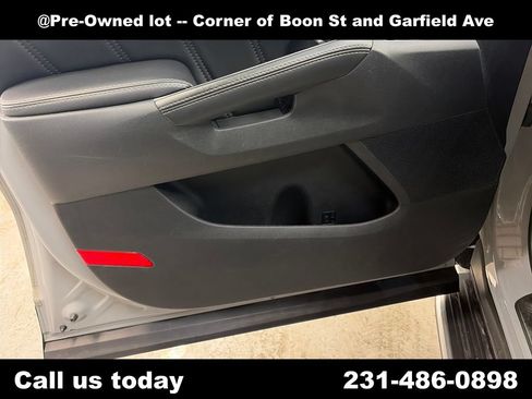 Used 2023 Kia Sorento SX AWD/4WD image 15