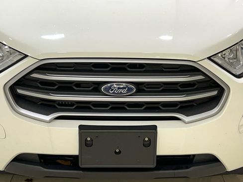 Used 2020 Ford EcoSport SE w/ SE Convenience Package image 4