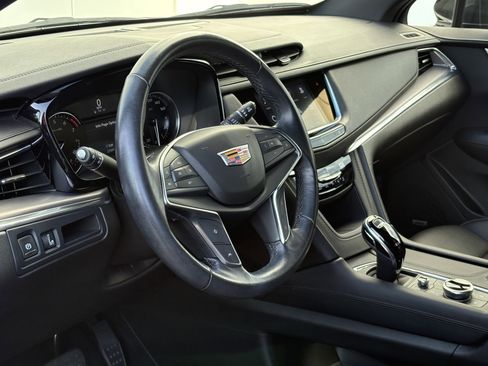 Used 2023 Cadillac XT5 Luxury image 14
