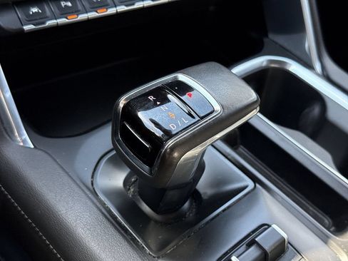 Used 2022 GMC Sierra 1500 Denali AWD/4WD image 19