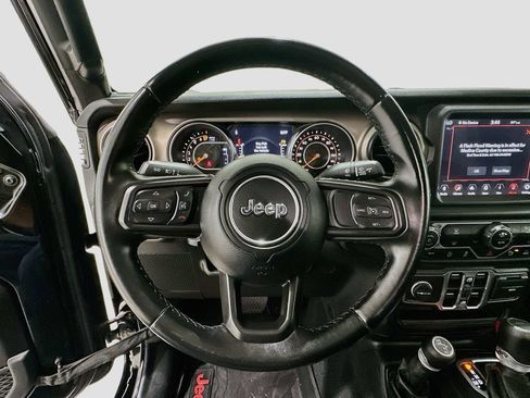 Used 2020 Jeep Gladiator Sport w/ Quick Order Package 24S AWD/4WD image 11