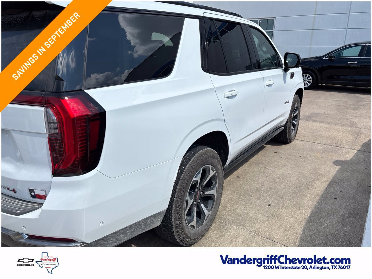 Certified 2026 GMC Yukon AT4 w/ AT4 Premium Package AWD/4WD image 8