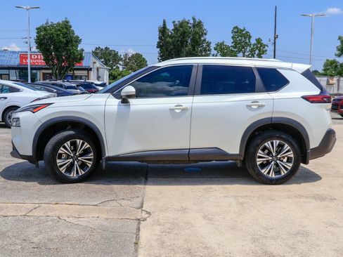 Used 2023 Nissan Rogue SV w/ SV Premium B Package FWD image 26