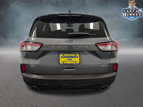 Used 2022 Ford Escape SE w/ SE Sport Appearance Package AWD/4WD image 5