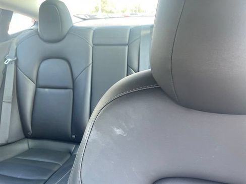 Used 2022 Tesla Model 3 Long Range AWD/4WD image 10