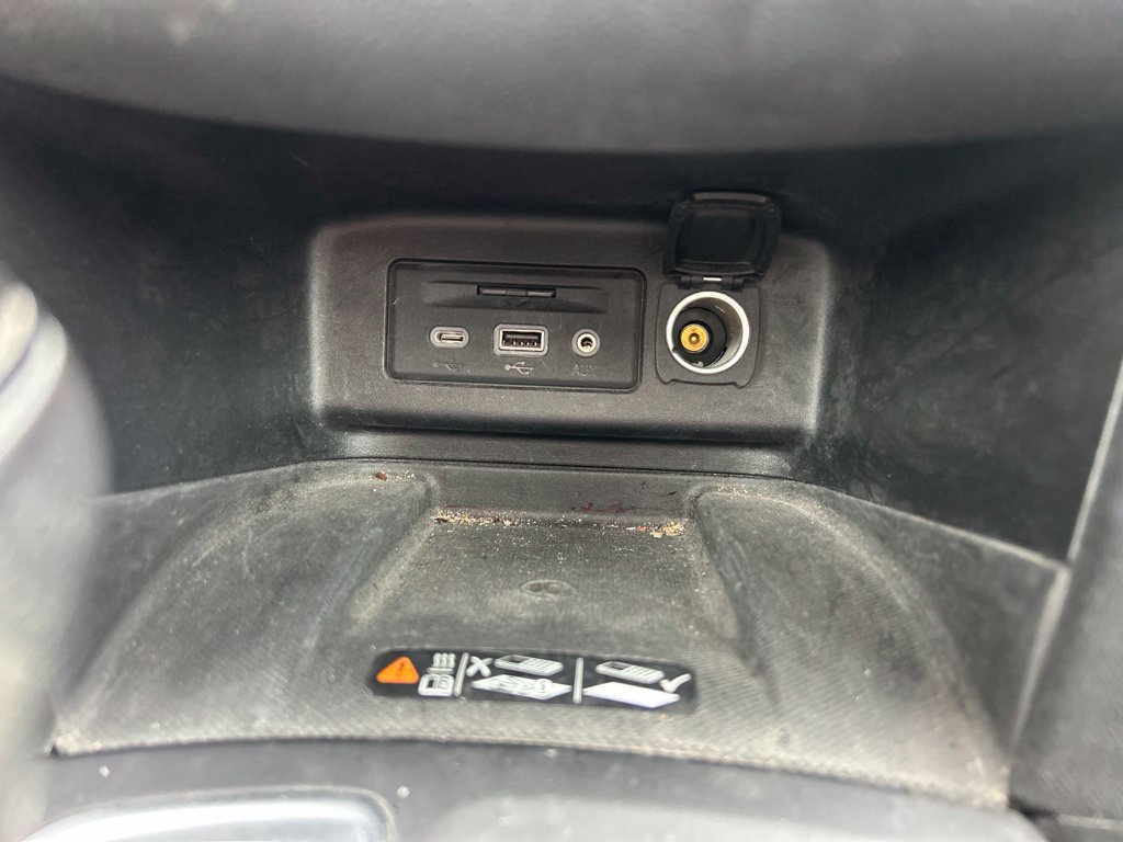 Used 2019 Chevrolet Equinox Premier AWD/4WD image 28