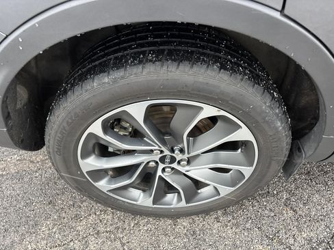 Certified 2023 Lincoln Nautilus Reserve w/ Cargo Utility Package image 10