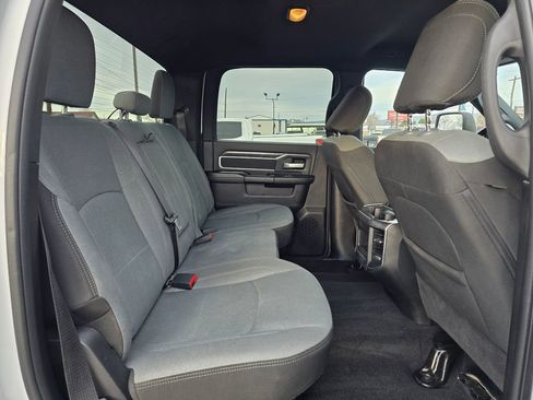 Used 2024 RAM 2500 Big Horn w/ Off Road Package image 12