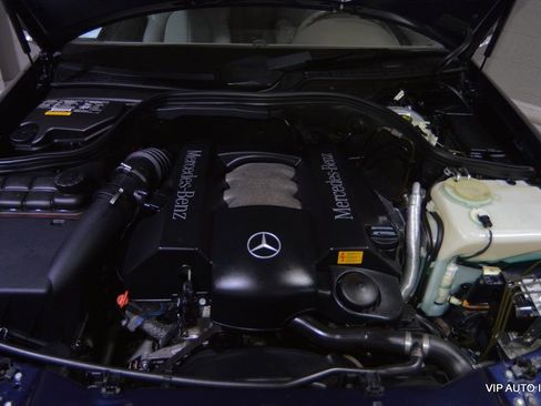 Used 2002 Mercedes-Benz CLK 320 Cabriolet image 12