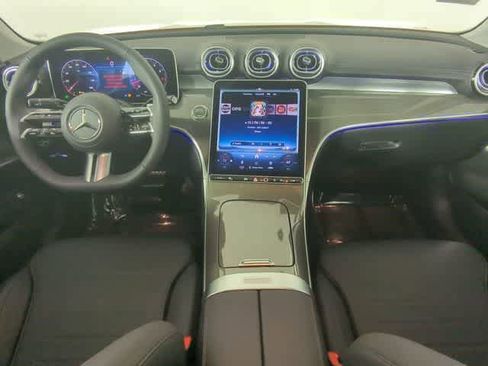 Used 2025 Mercedes-Benz C 300 4MATIC Sedan image 14