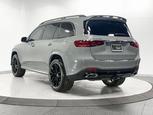 Used 2024 Mercedes-Benz GLS 450 4MATIC image 31