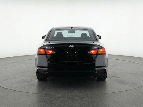 Used 2025 Nissan Altima 2.5 SV image 7