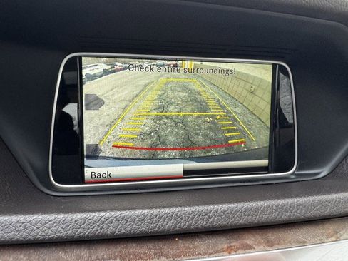 Used 2014 Mercedes-Benz E 350 4MATIC Sedan w/ Premium 1 Package image 22