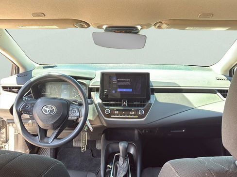 Used 2023 Toyota Corolla LE FWD image 27