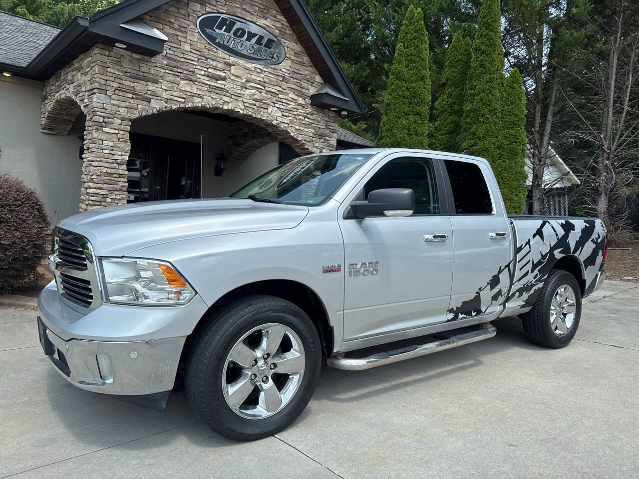 Used 2018 RAM 1500 Big Horn AWD/4WD image 2