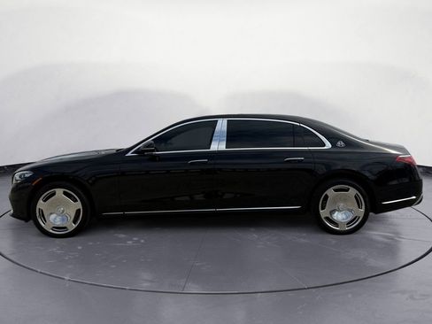 Used 2024 Mercedes-Benz Maybach S 580 4MATIC image 8