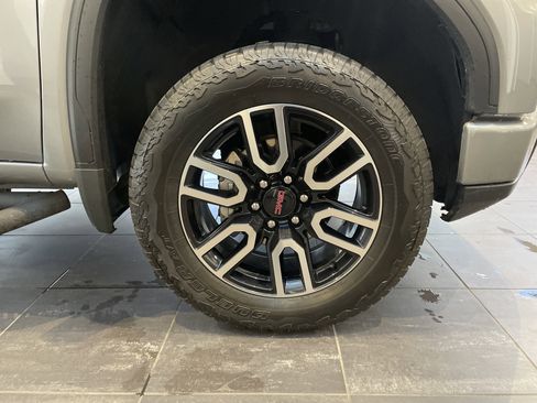 Used 2026 GMC Sierra 1500 AT4 w/ AT4 Premium Package AWD/4WD image 12