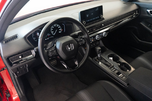 Used 2025 Honda Civic Sport image 3
