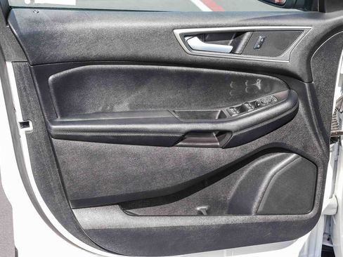 Used 2022 Ford Edge SEL w/ Convenience Package AWD/4WD image 26