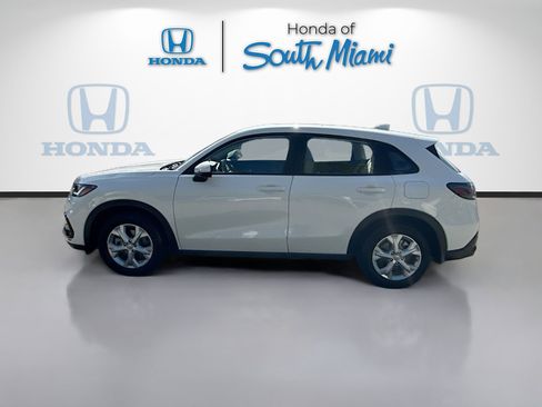 Certified 2025 Honda HR-V LX image 4