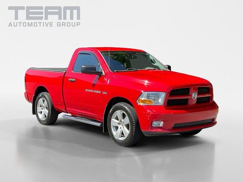 Used 2012 RAM 1500 Express RWD image 1