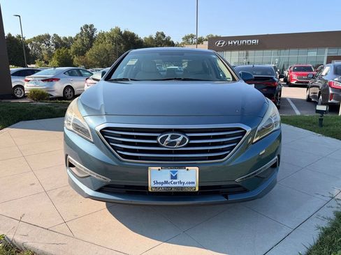 Used 2015 Hyundai Sonata SE FWD image 12