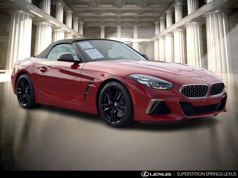Used 2020 BMW Z4 M40i w/ Premium Package image 2