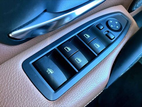 Used 2014 BMW 435i Convertible image 34