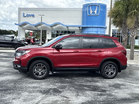 Certified 2024 Honda Passport TrailSport image 11