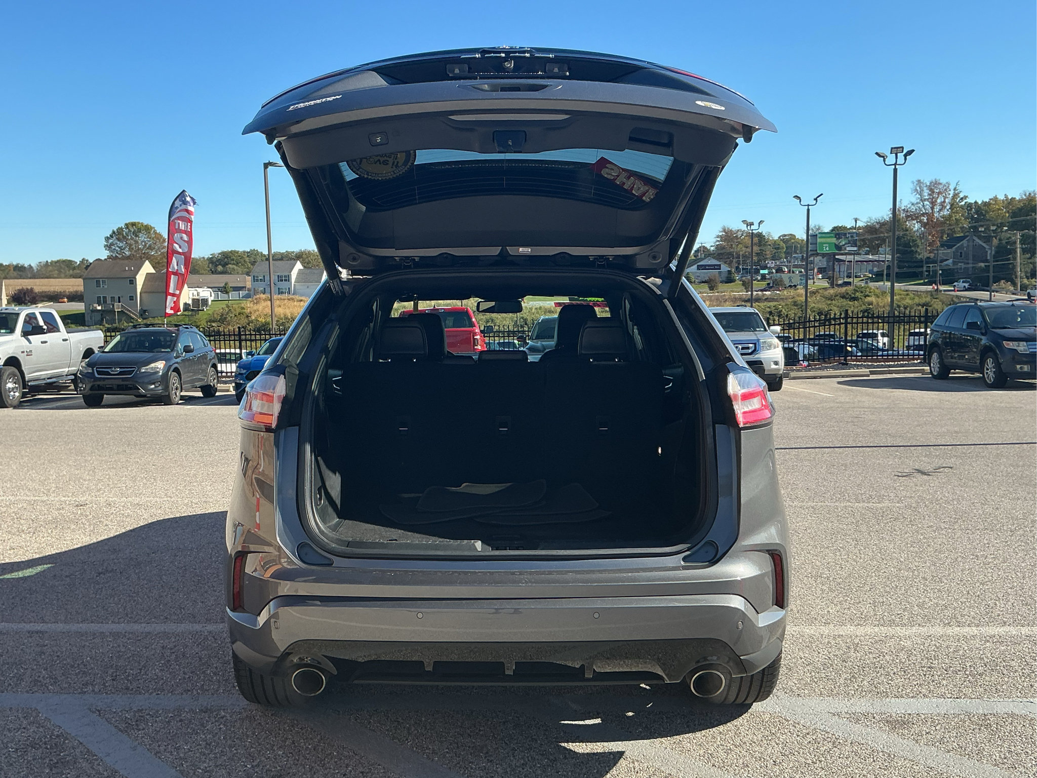 Used 2021 Ford Edge ST-Line AWD/4WD image 5