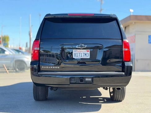 Used 2019 Chevrolet Suburban LT w/ Max Trailering Package image 15