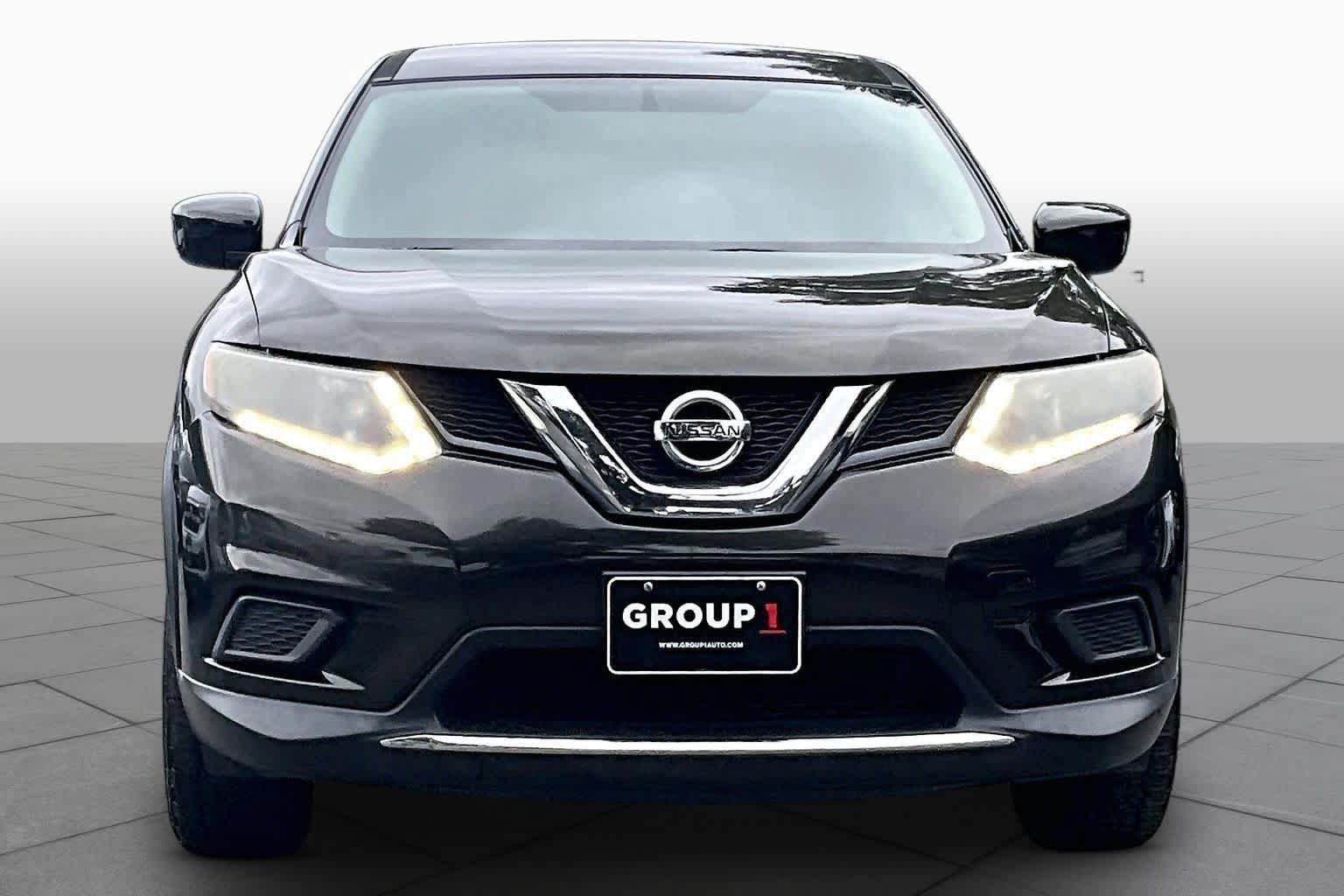 Used 2016 Nissan Rogue S AWD/4WD image 4