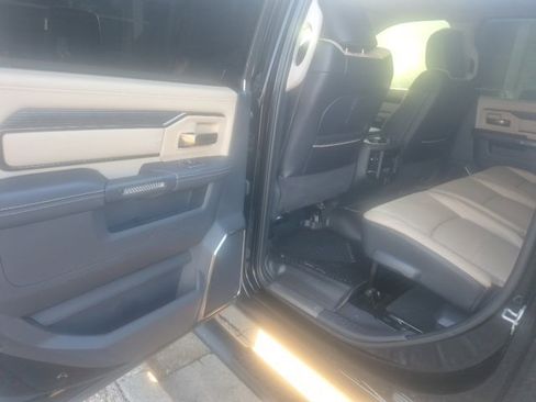 Used 2023 RAM 2500 Limited image 9
