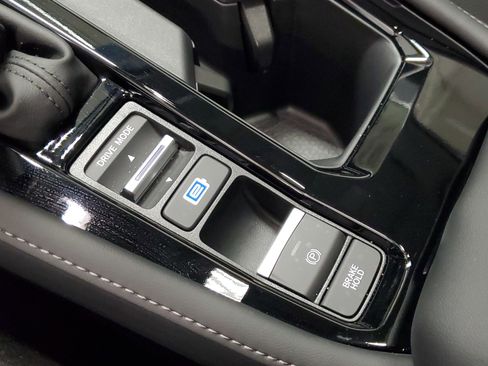 Certified 2026 Honda Accord Touring image 34