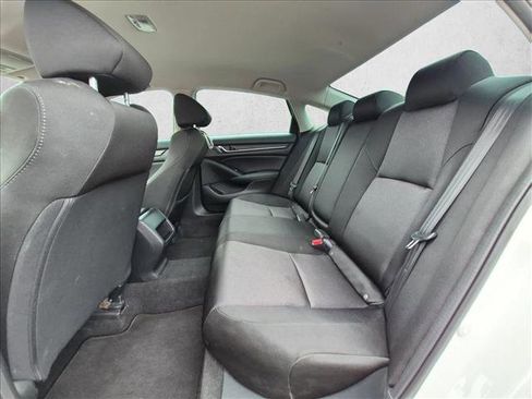 Used 2018 Honda Accord LX image 6
