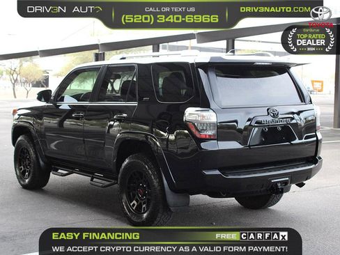 Used 2017 Toyota 4Runner SR5 Premium image 5