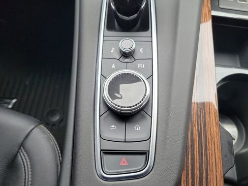 Used 2024 Cadillac Escalade ESV Luxury w/ LPO, Floor Liner Package image 37