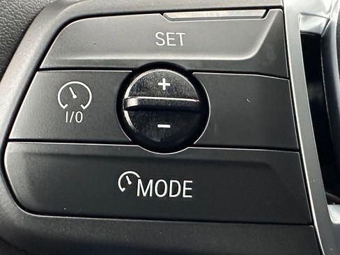 Used 2024 BMW X2 xDrive28i w/ Convenience Package image 21