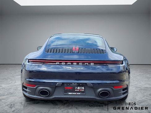 Used 2020 Porsche 911 Carrera RWD image 6