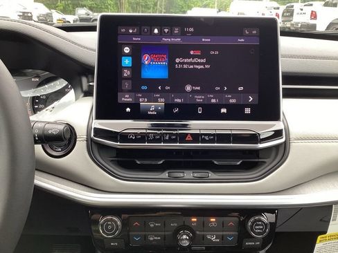 New 2026 Jeep Compass Limited AWD/4WD image 39