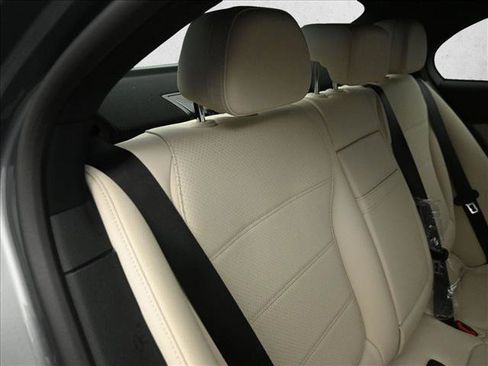 Certified 2026 Mercedes-Benz C 300 4MATIC Sedan image 17