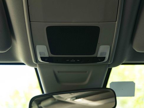 Used 2024 Honda CR-V LX image 33