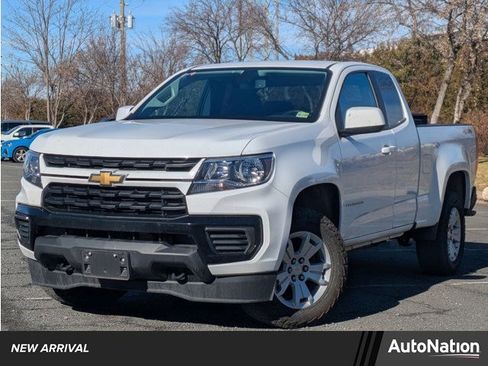 Used 2022 Chevrolet Colorado LT image 1