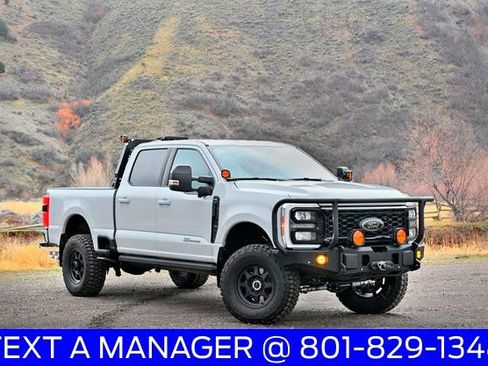 New 2026 Ford F350 Lariat w/ Black Appearance Package AWD/4WD image 13