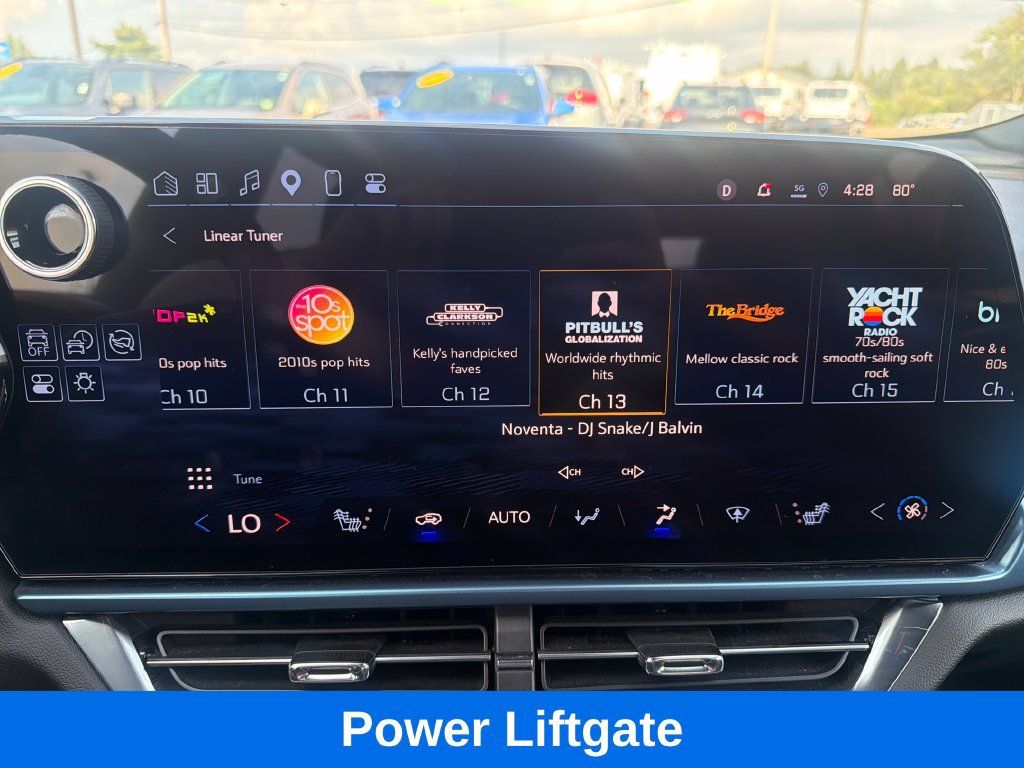 Used 2024 Chevrolet Equinox EV LT AWD/4WD image 15
